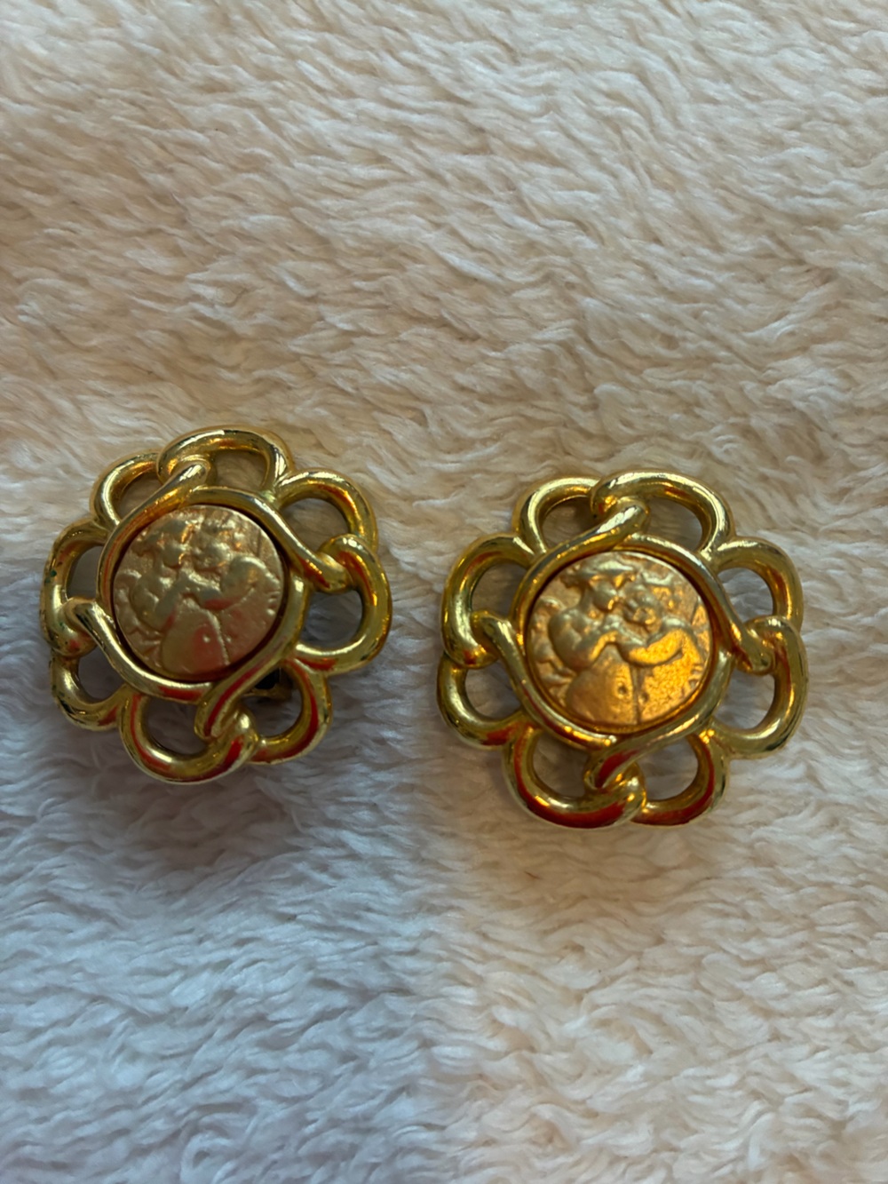 Gold Floral Button-Style Earrings - Women Accessories Vintage